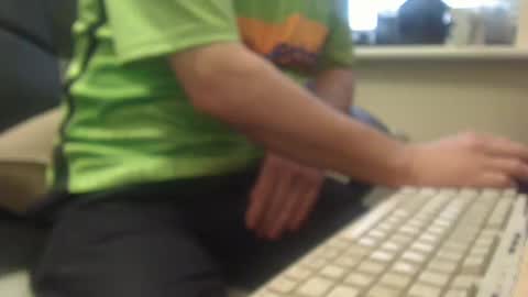 Snapshot of bigcurve chatting on January 2025 09:46:01 AM bigcurve online show from January 2025 09:46:01 AM