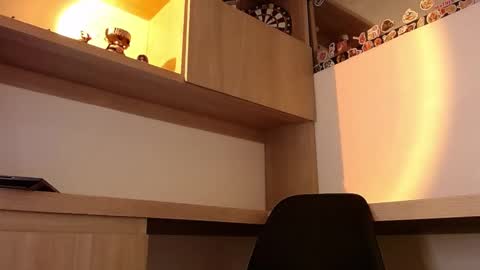 Nate online show from January 2025 04:28:02 AM