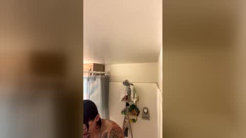 Snapshot of bigdaddydee89 chatting on March 2026 05:52:02 PM bigdaddydee89 online show from March 2026 05:52:02 PM