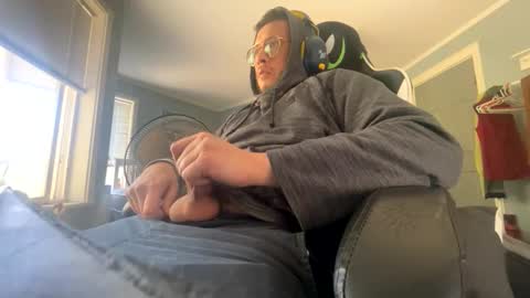 Snapshot of bigdom2k7 chatting on April 2026 08:14:01 PM Bigdom1337 online show from April 2026 08:14:01 PM