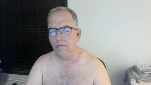 Dylan 56 Taleah 53 online show from December 2024 06:01:02 AM