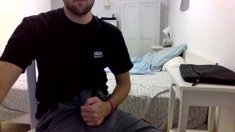 biggbaguette1 online show from October 2025 02:47:01 PM