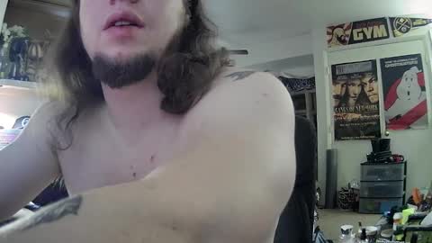 biggerisbetter21 online show from January 2025 08:15:02 PM