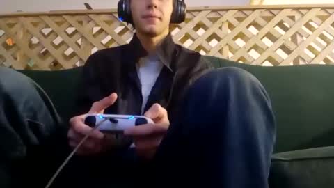 Snapshot of biggestboiiii chatting on January 2025 12:38:01 AM biggestboiiii online show from January 2025 12:38:01 AM