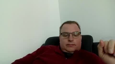 Snapshot of bigguy2014 chatting on February 2025 10:15:02 AM bigguy2014 online show from February 2025 10:15:02 AM