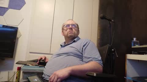 biggydee8989 online show from February 2026 10:30:01 PM