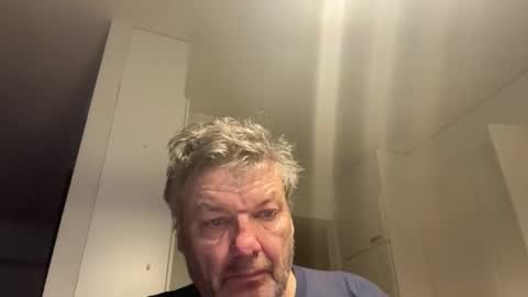 Snapshot of bigheart60 chatting on October 2025 06:02:02 AM bigheart60 online show from October 2025 06:02:02 AM