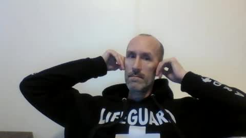 Snapshot of bighugemouthful chatting on December 2024 03:58:01 AM Chaz online show from December 2024 03:58:01 AM