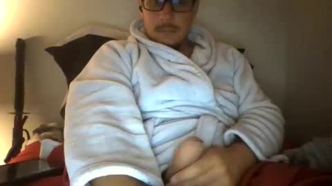Bigdicbear713 online show from December 2025 12:45:01 PM