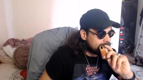 Snapshot of bigjohnofthewood chatting on June 2026 05:16:02 PM BigJohnOfTheWoods online show from June 2026 05:16:02 PM