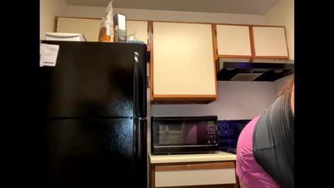 bigoltittycomittee online show from November 2025 11:28:01 PM