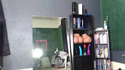 bigpussypump online show from December 2025 06:54:02 AM