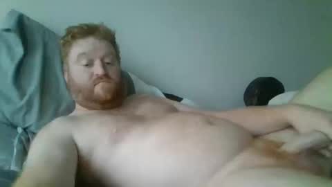 Snapshot of bigred92899 chatting on October 2025 04:05:01 PM bigred92899 online show from October 2025 04:05:01 PM