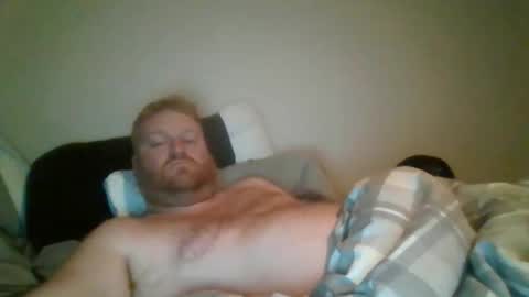 bigred92899 online show from October 2025 03:10:01 AM