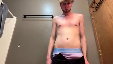 bigskinnyboyshh online show from February 2025 03:12:01 AM