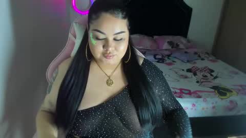 Snapshot of bigsquirtcharlotte chatting on September 2025 08:19:01 AM ISABELLA online show from September 2025 08:19:01 AM