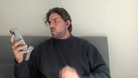 bikdig1 online show from November 2025 12:48:01 PM