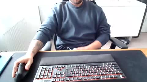 biker4ever90 online show from November 2025 09:53:02 AM