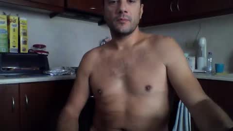 Snapshot of billos26 chatting on October 2025 08:14:01 AM billys greece online show from October 2025 08:14:01 AM