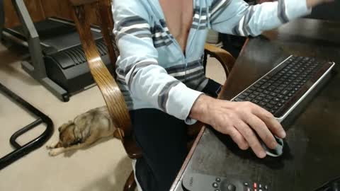 Snapshot of billy471 chatting on December 2024 06:09:01 PM billy471 online show from December 2024 06:09:01 PM