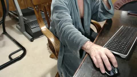 Snapshot of billy471 chatting on January 2025 02:08:02 PM billy471 online show from January 2025 02:08:02 PM