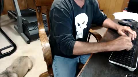 Snapshot of billy471 chatting on May 2026 10:50:02 PM billy471 online show from May 2026 10:50:02 PM