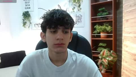 Snapshot of billy_wild chatting on May 2026 12:00:01 PM billy wild online show from May 2026 12:00:01 PM