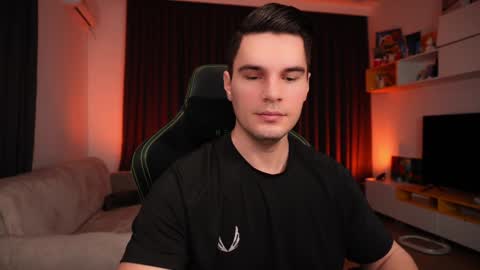 Snapshot of billypassion chatting on February 2025 04:59:01 AM BillyPassion online show from February 2025 04:59:01 AM