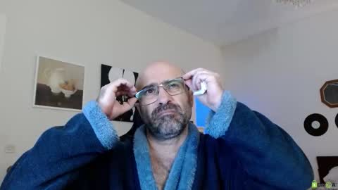 Bill online show from October 2025 09:48:02 PM