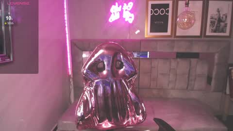 Snapshot of bily_takure_v chatting on February 2025 06:45:02 AM Live 1000pm 600am COLOMBIAN HOUR online show from February 2025 06:45:02 AM