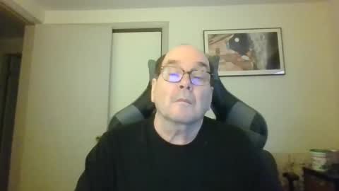 Snapshot of bink195234 chatting on January 2025 03:33:01 PM Bink195234 online show from January 2025 03:33:01 PM