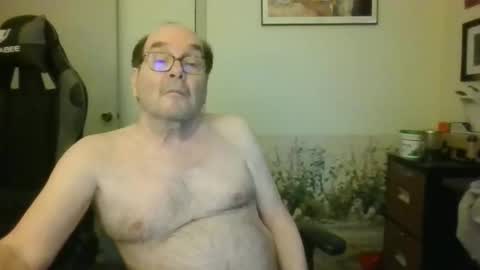 Snapshot of bink195234 chatting on March 2025 11:18:02 PM Bink195234 online show from March 2025 11:18:02 PM