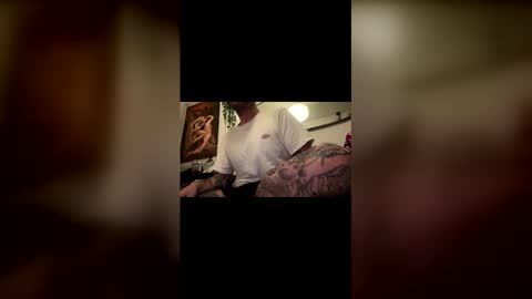 bird_0f_hermes online show from January 2026 11:31:02 PM