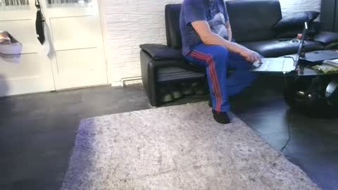 Snapshot of bitchnk chatting on December 2024 03:57:01 PM Bitchnk online show from December 2024 03:57:01 PM