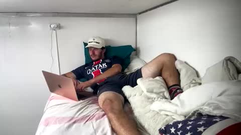 bitedeforain online show from September 2025 10:45:02 PM