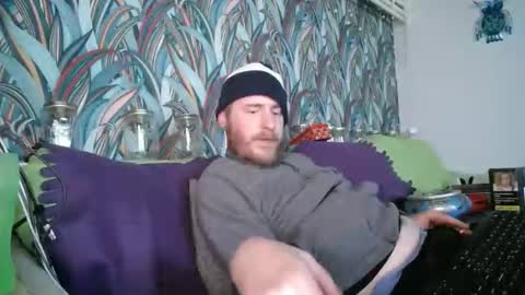 Snapshot of bizoukey15 chatting on October 2025 02:45:02 AM bizoukey15 online show from October 2025 02:45:02 AM