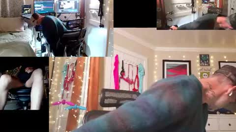 Snapshot of bj_boomer13 chatting on July 2026 11:40:01 AM Kais Toy online show from July 2026 11:40:01 AM