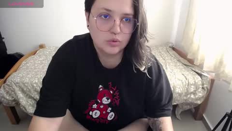 Monica online show from October 2025 06:48:01 PM