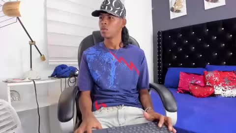 boy online show from February 2025 02:29:01 AM