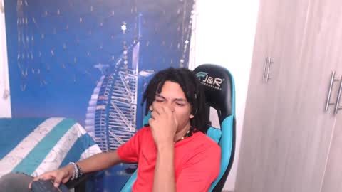 Black online show from December 2024 11:39:02 AM