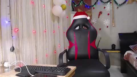 black_king_241 online show from November 2025 02:57:02 AM