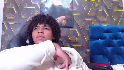 black_king_241 online show from February 2026 04:09:02 AM