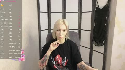 Emily online show from April 2026 08:28:02 AM