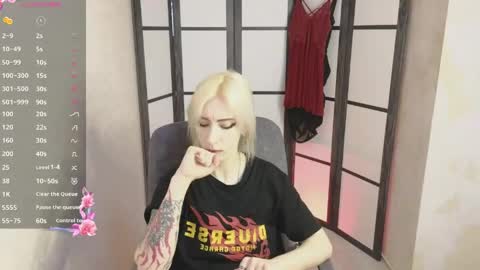Snapshot of black_orchides chatting on May 2026 10:36:01 AM Emily online show from May 2026 10:36:01 AM