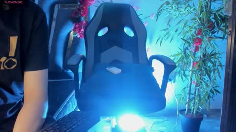 B L A C K  R O S E  online show from December 2025 11:19:01 AM