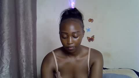 veraa online show from November 2025 09:17:02 PM