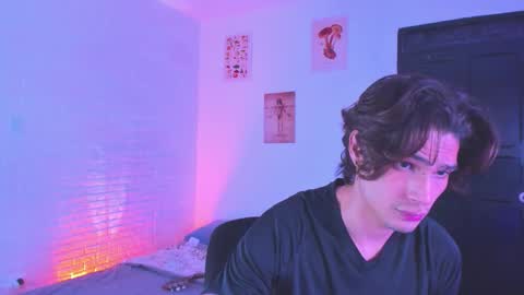 Bryan  online show from September 2025 09:28:02 PM