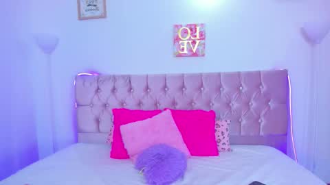 Tara online show from February 2026 02:12:02 AM