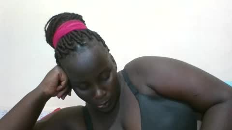 Snapshot of blackbeauty002 chatting on February 2026 12:35:01 PM PACIFICA online show from February 2026 12:35:01 PM