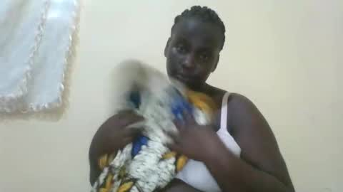 Snapshot of blackbeauty002 chatting on February 2026 08:36:01 AM PACIFICA online show from February 2026 08:36:01 AM